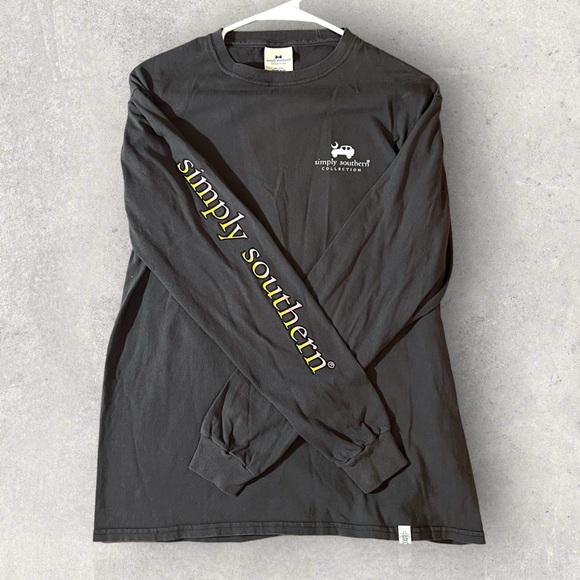 simply southern women’s grey long sleeve - Picture 4 of 6